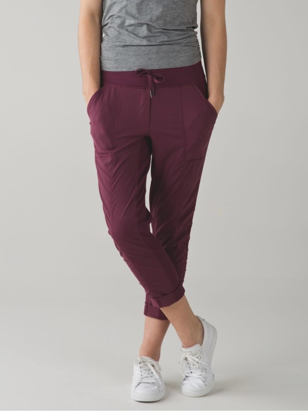 Lululemon Street To Studio Pant in Red Grape Women’s Size 8
